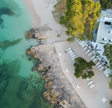 THE BEACH RESTAURANT